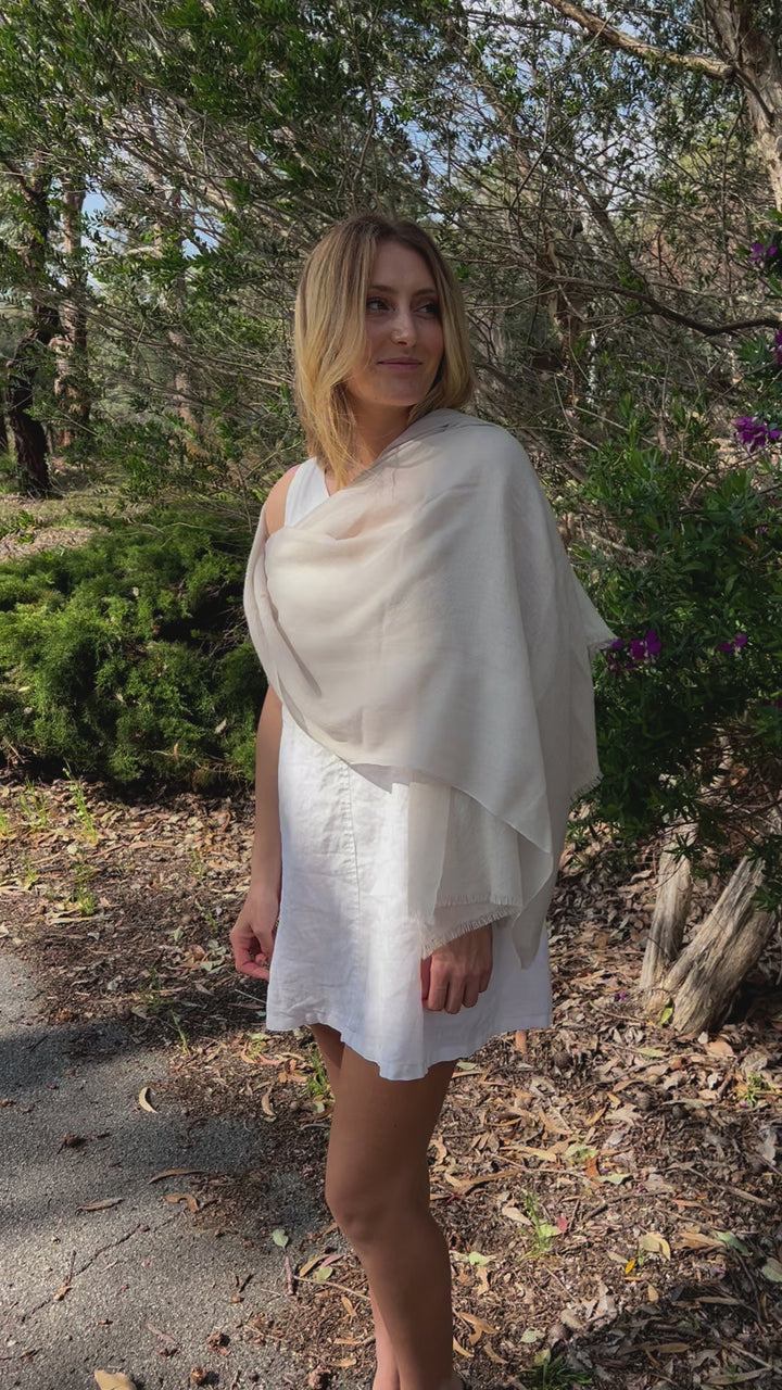 ✨ Luxury Shawl - Cashmere Silk - Oyster Shell