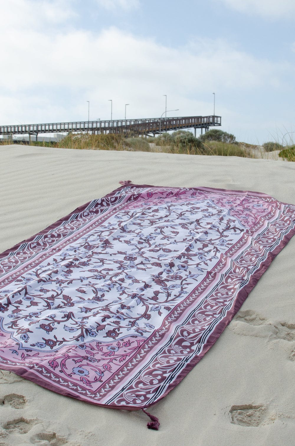 Scarves Australia Fashion Scarves 🌸 Pink Scarf - Floral Print Shawl - Beach Sarong